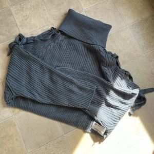 Unique Blue Turtleneck Cropped Sweater